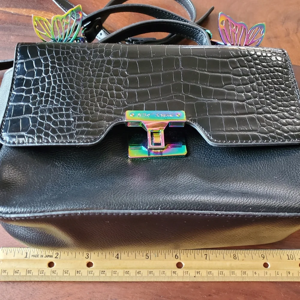 Betsey Johnson Beautiful Oil Spill Butterfly Black Purse (Like NEW) - Picture 7 of 9